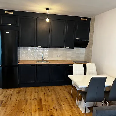 Apartament Czysta - Old Town, Superb Location, Railway Access