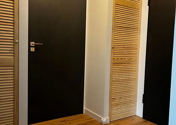 Czysta 4 - Old Town, Superb Location, Railway Access, Quiet And Cosy Place *