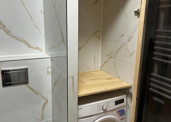 Czysta 4 - Old Town, Superb Location, Railway Access, Quiet And Cosy Place Breslavia