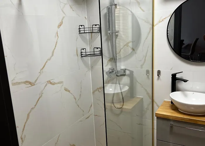 Czysta 4 - Old Town, Superb Location, Railway Access, Quiet And Cosy Place